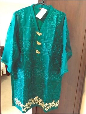 Agha Noor- Pakistani Embroidered Teal Women's Kurti Tunic with Gold Accents